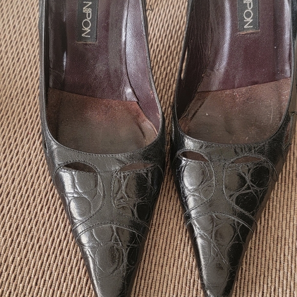 Albert Nipon heels - Picture 6 of 6